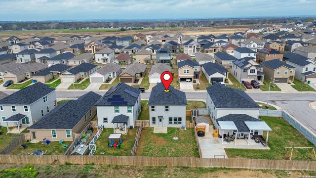 511 Dakota Crk, New Braunfels, TX 78130