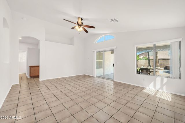 1284 W KINGBIRD Drive, Chandler, AZ 85286