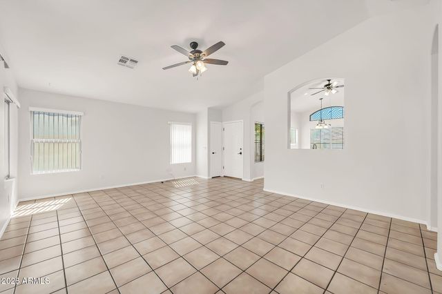 1284 W KINGBIRD Drive, Chandler, AZ 85286