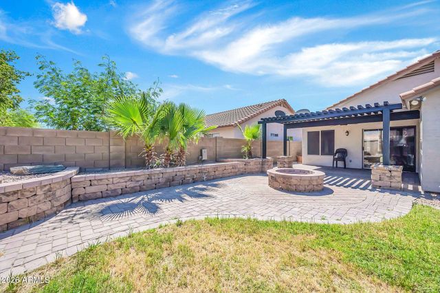 1284 W KINGBIRD Drive, Chandler, AZ 85286