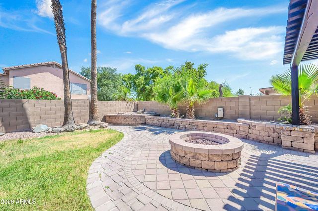 1284 W KINGBIRD Drive, Chandler, AZ 85286