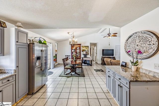3 Winter Place, Fountain Inn, SC 29644
