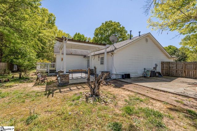 3 Winter Place, Fountain Inn, SC 29644