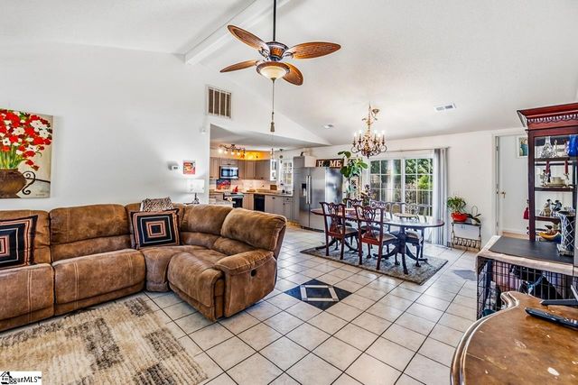 3 Winter Place, Fountain Inn, SC 29644