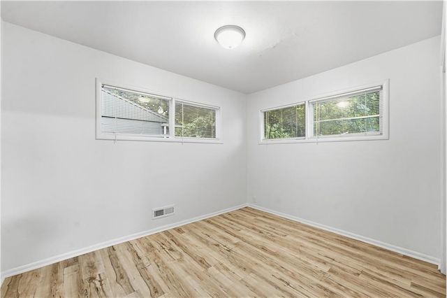 10923 Bennington Avenue, Kansas City, MO 64134