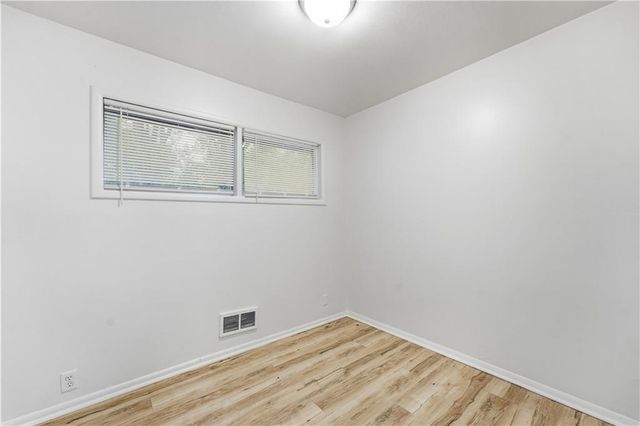 10923 Bennington Avenue, Kansas City, MO 64134