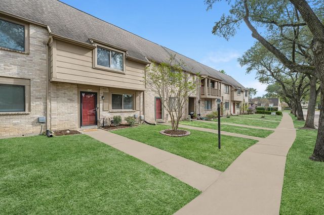 6434 Kentwick Drive, Houston, TX 77084