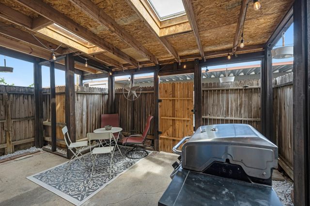 6434 Kentwick Drive, Houston, TX 77084