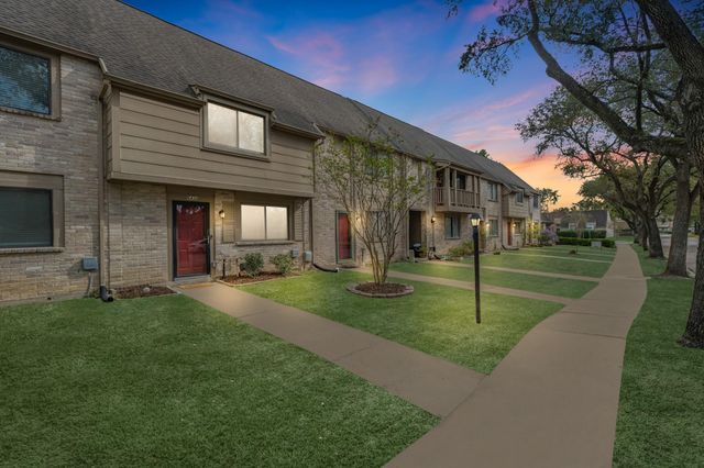 6434 Kentwick Drive, Houston, TX 77084