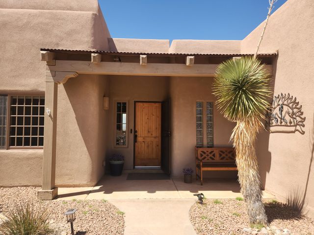 10 PINON RIDGE DR, Placitas, NM 87043