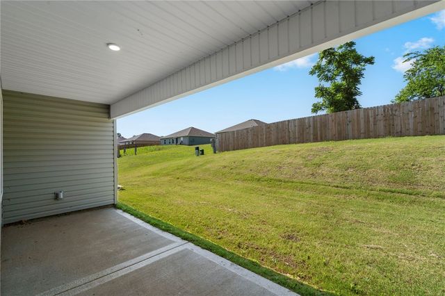 2839 W Azurite Street, Fayetteville, AR 72704