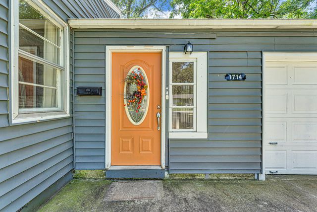 1714 W Scott Street, Springfield, MO 65802