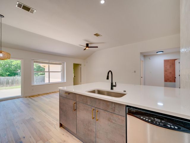 13022 Staton DR, Austin, TX 78727