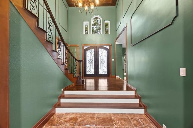 3314 Ivy Falls Drive, Houston, TX 77068