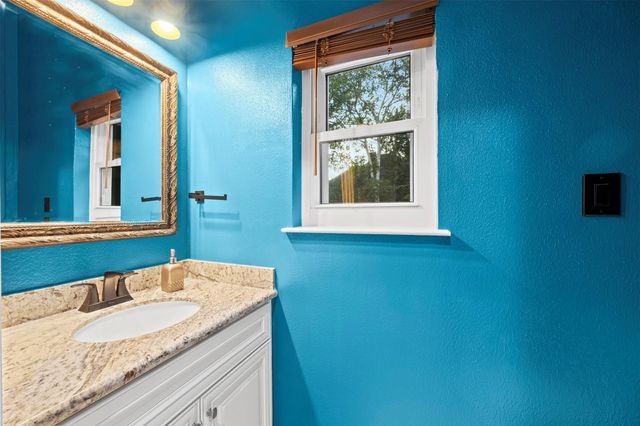 3314 Ivy Falls Drive, Houston, TX 77068