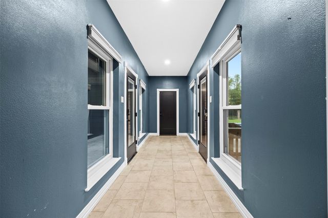 3314 Ivy Falls Drive, Houston, TX 77068