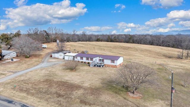 627&641 Novelty RD, Union Hall, VA 24176