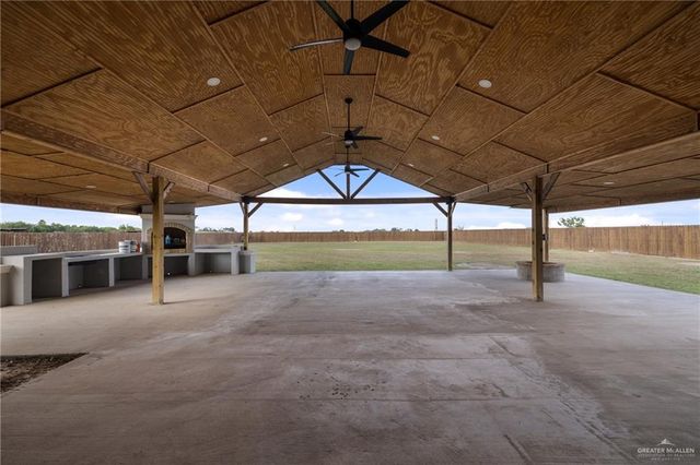 10610 Crocosmia Lane, Edcouch, TX 78538