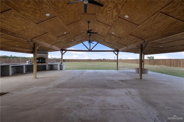 10610 Crocosmia Lane, Edcouch, TX 78538