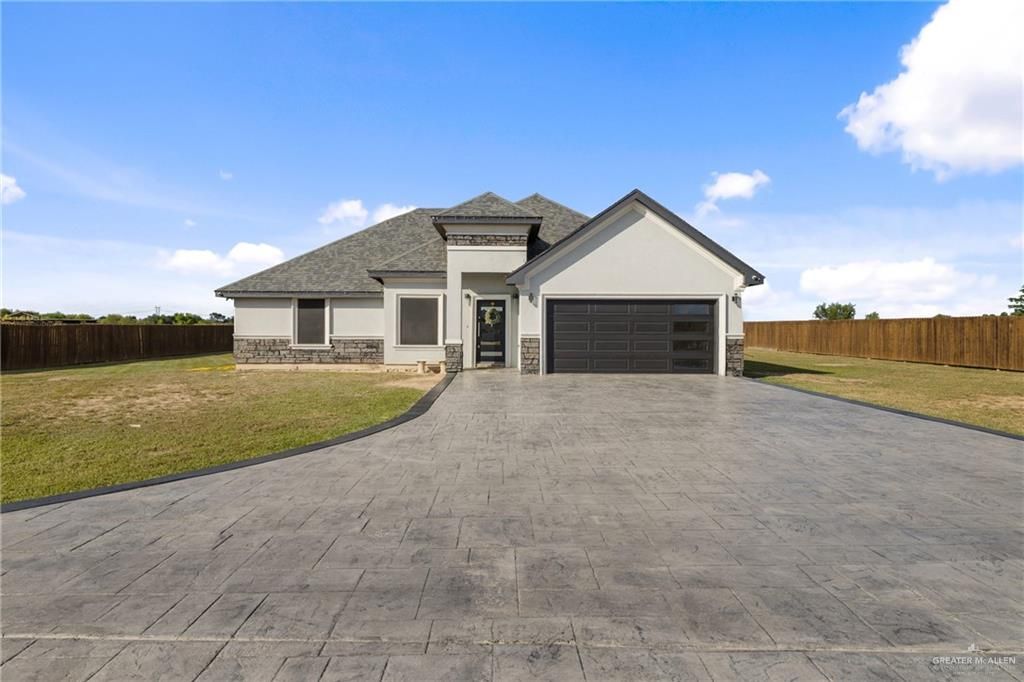 10610 Crocosmia Lane, Edcouch, TX 78538