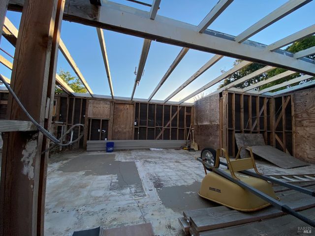 18 Joan Dr, American Canyon, CA 94503