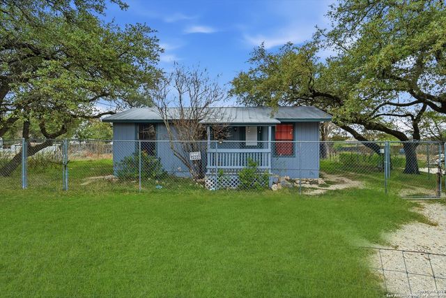 1108 Highview, Canyon Lake, TX 78133