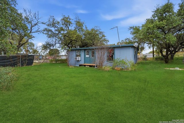 1108 Highview, Canyon Lake, TX 78133