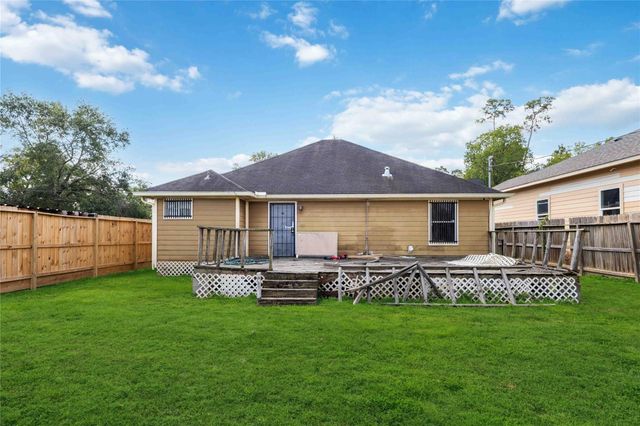 8313 Parker Road, Houston, TX 77078