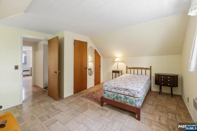 252 Saint Nicholas Avenue, Hillsdale, NJ 07642