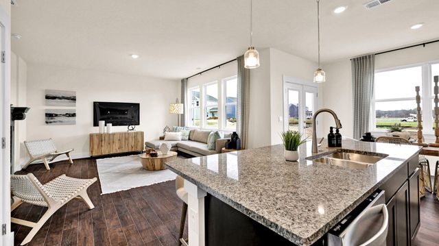 8248 Bright Water Dr, Ooltewah, TN 37363