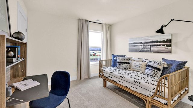 8248 Bright Water Dr, Ooltewah, TN 37363