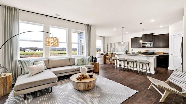 8248 Bright Water Dr, Ooltewah, TN 37363