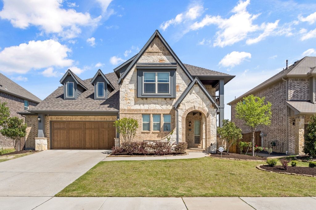 700 Sahallee Drive, Frisco, TX 75033