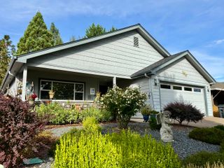 126 SW Vicki Lane, Grants Pass, OR 97526
