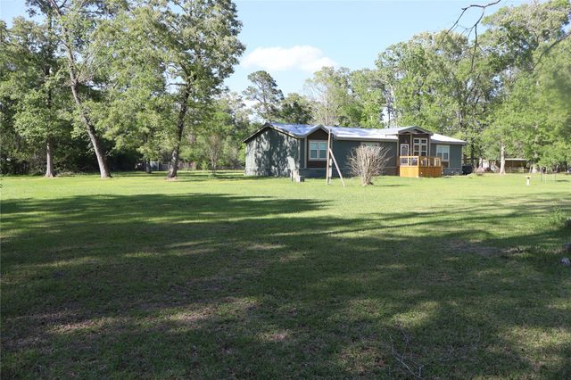 423 County Road 6481, Dayton, TX 77535