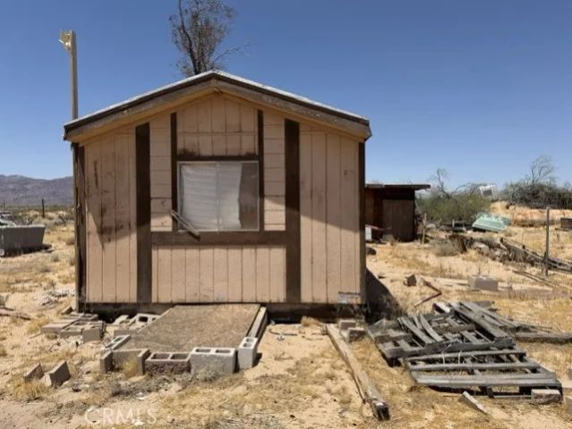 48423 Thoreau Road, Newberry Springs, CA 92365