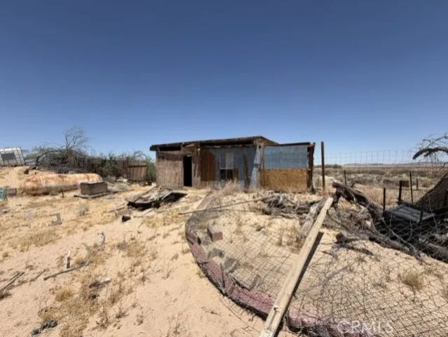 48423 Thoreau Road, Newberry Springs, CA 92365