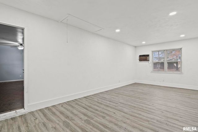 4013 Milan Road, Springfield, IL 62703