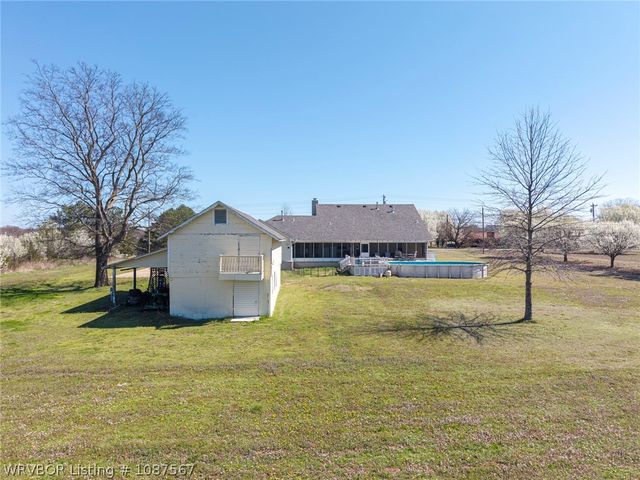 403 N Gray Street, Pocola, OK 74902