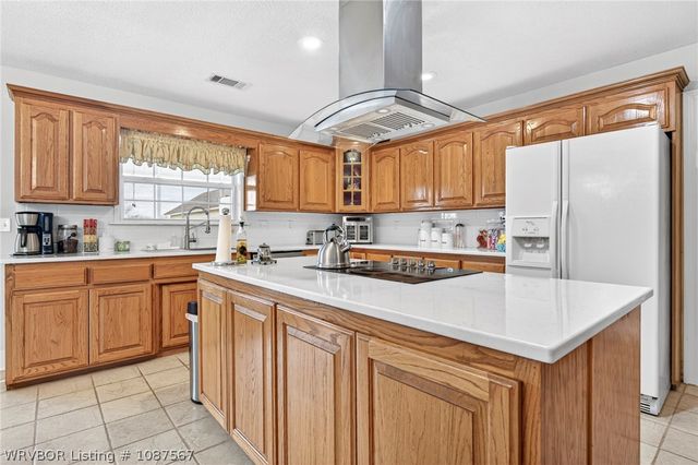 403 N Gray Street, Pocola, OK 74902