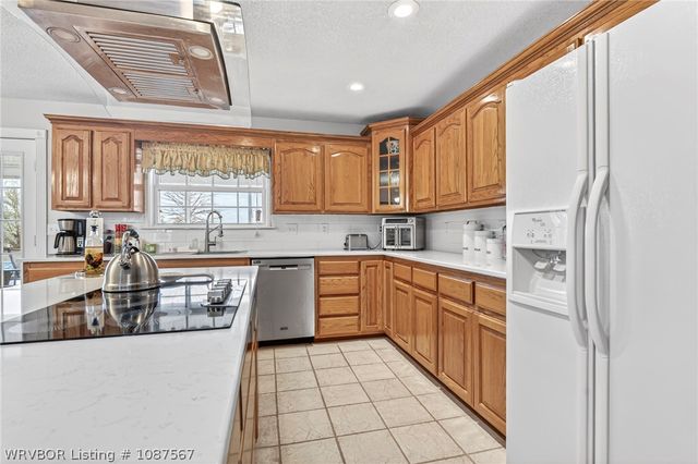 403 N Gray Street, Pocola, OK 74902