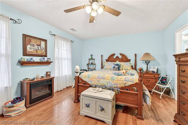 403 N Gray Street, Pocola, OK 74902