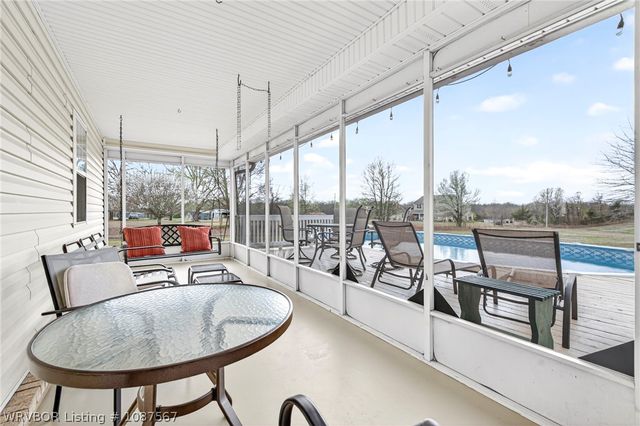 403 N Gray Street, Pocola, OK 74902