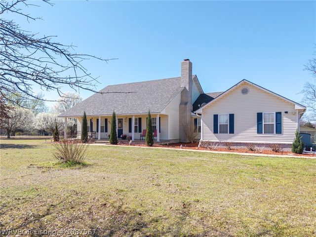 403 N Gray Street, Pocola, OK 74902