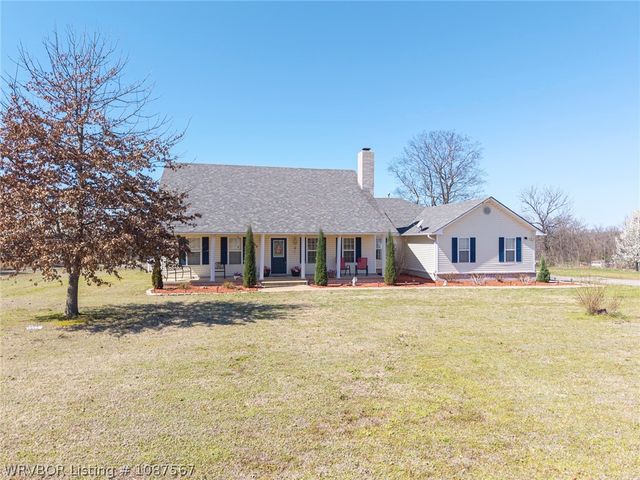 403 N Gray Street, Pocola, OK 74902