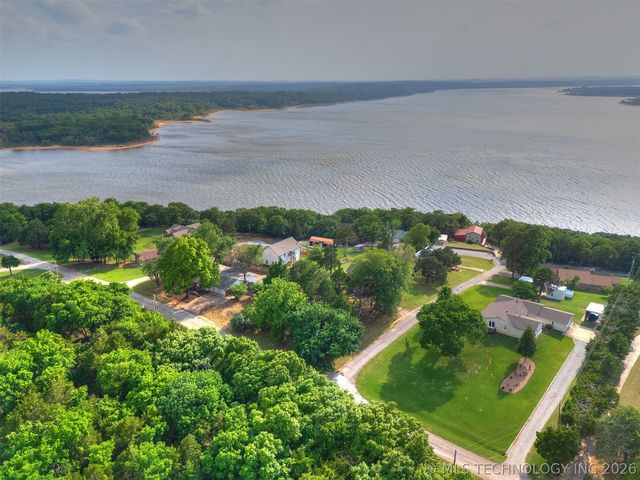 930 S Sinnett Road, Cleveland, OK 74020