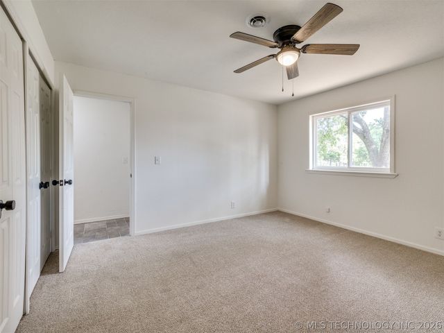 930 S Sinnett Road, Cleveland, OK 74020