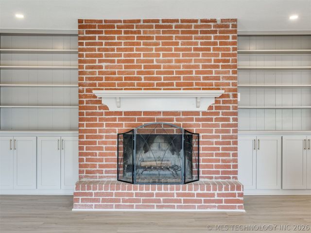 930 S Sinnett Road, Cleveland, OK 74020