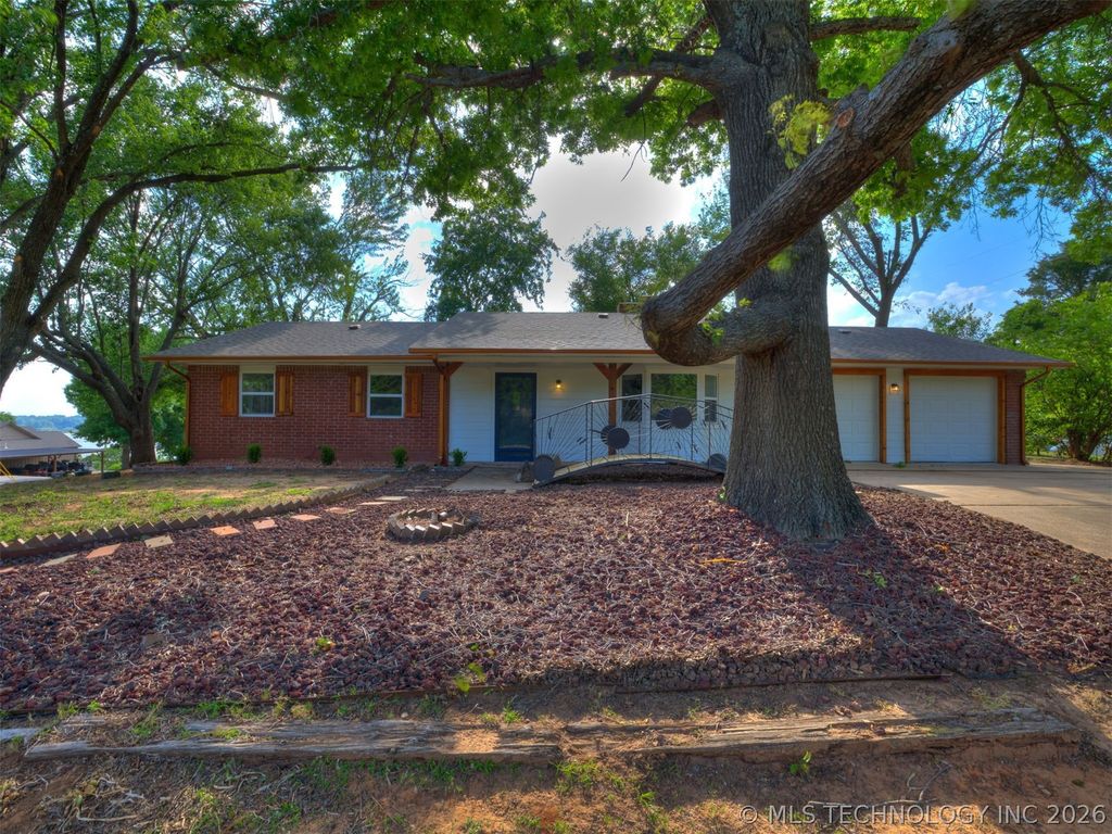930 S Sinnett Road, Cleveland, OK 74020