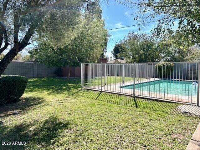 1539 W BERRIDGE Lane, Phoenix, AZ 85015